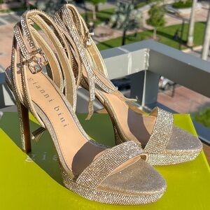 Gianni Bini Glittering Gold Heels